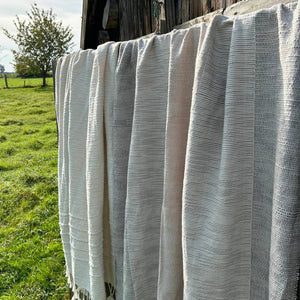 Cotton blanket Nisay, hand-woven - By Native
