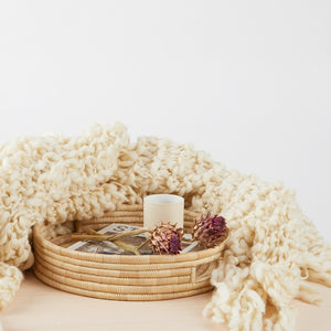 Handwoven Merino Wool Blanket Animaná Detail of Soft Unique Texture with Long Fringes and Tray Umi