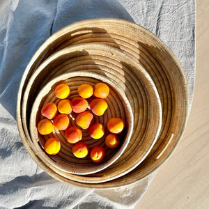 Umi tray group with apricots