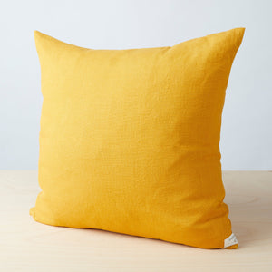 Linen cushion in saffron color - By Native