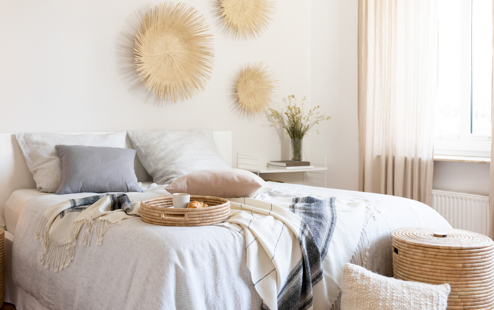 Sustainable linen bedding in the bedroom
