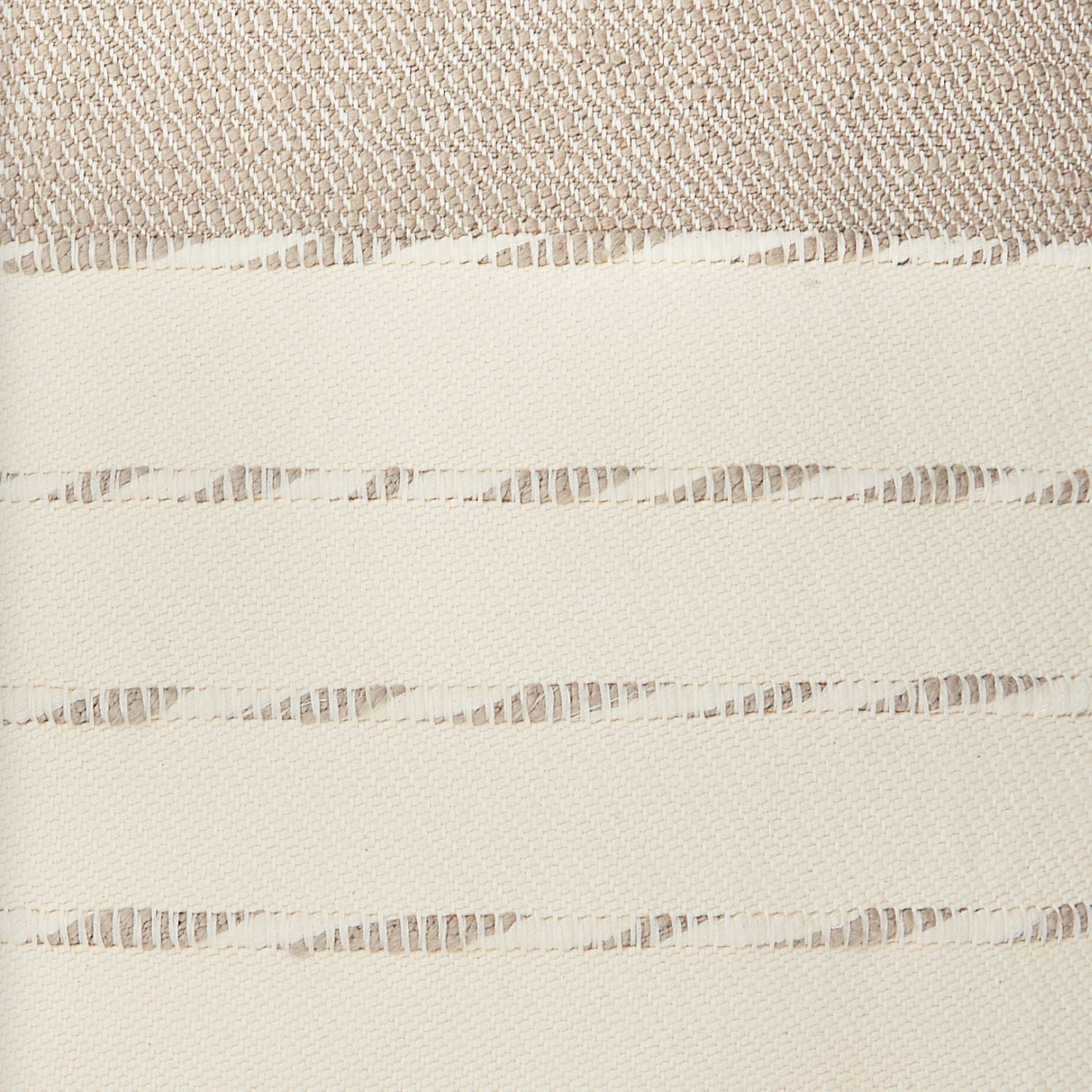 Detail Kissenbezug Dara, handgewebt - By Native