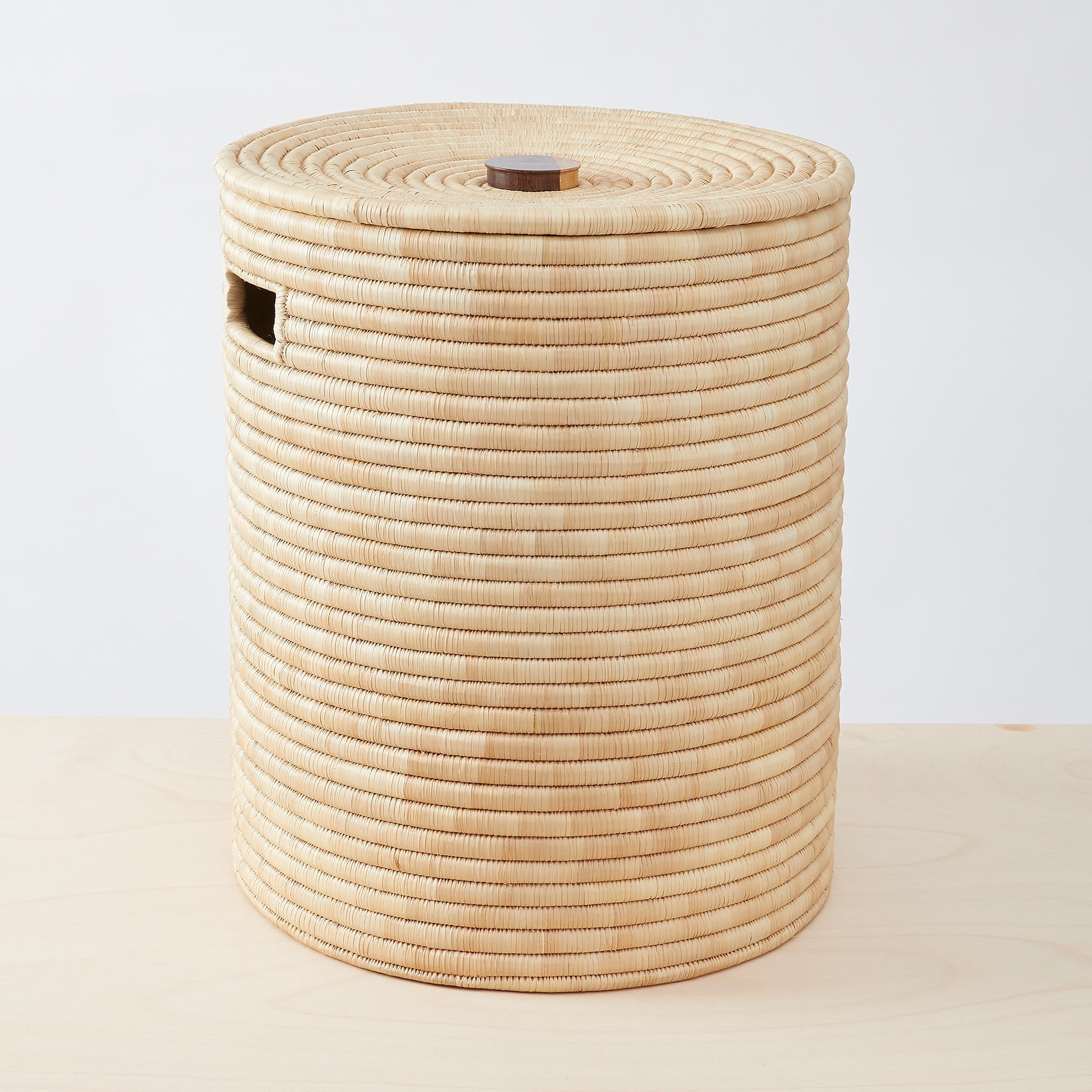 Dengu large woven laundry basket with lid - By Native