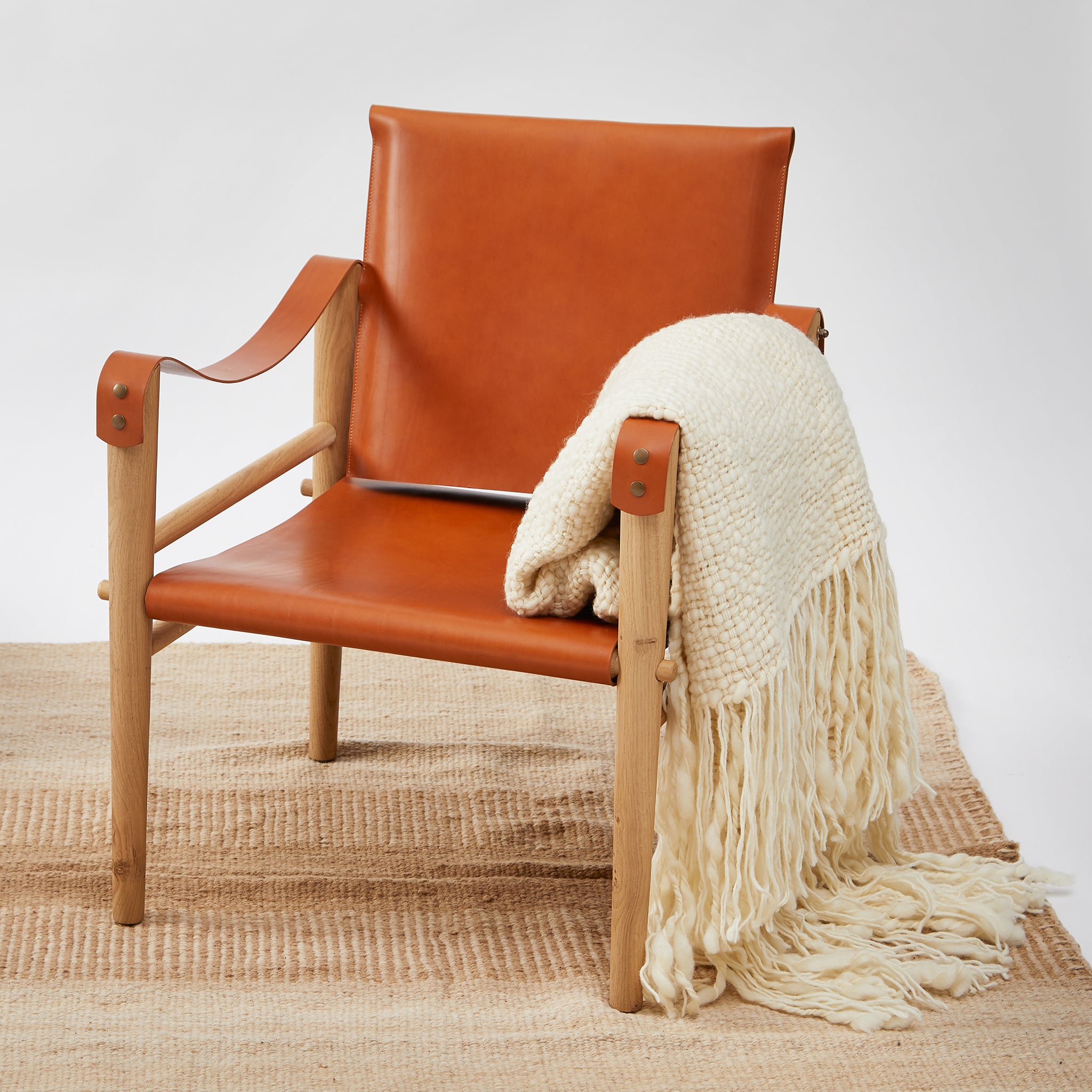 Safari Chair aus Leder und Eichenholz mit Hocker mit Decke Sueño - By Native