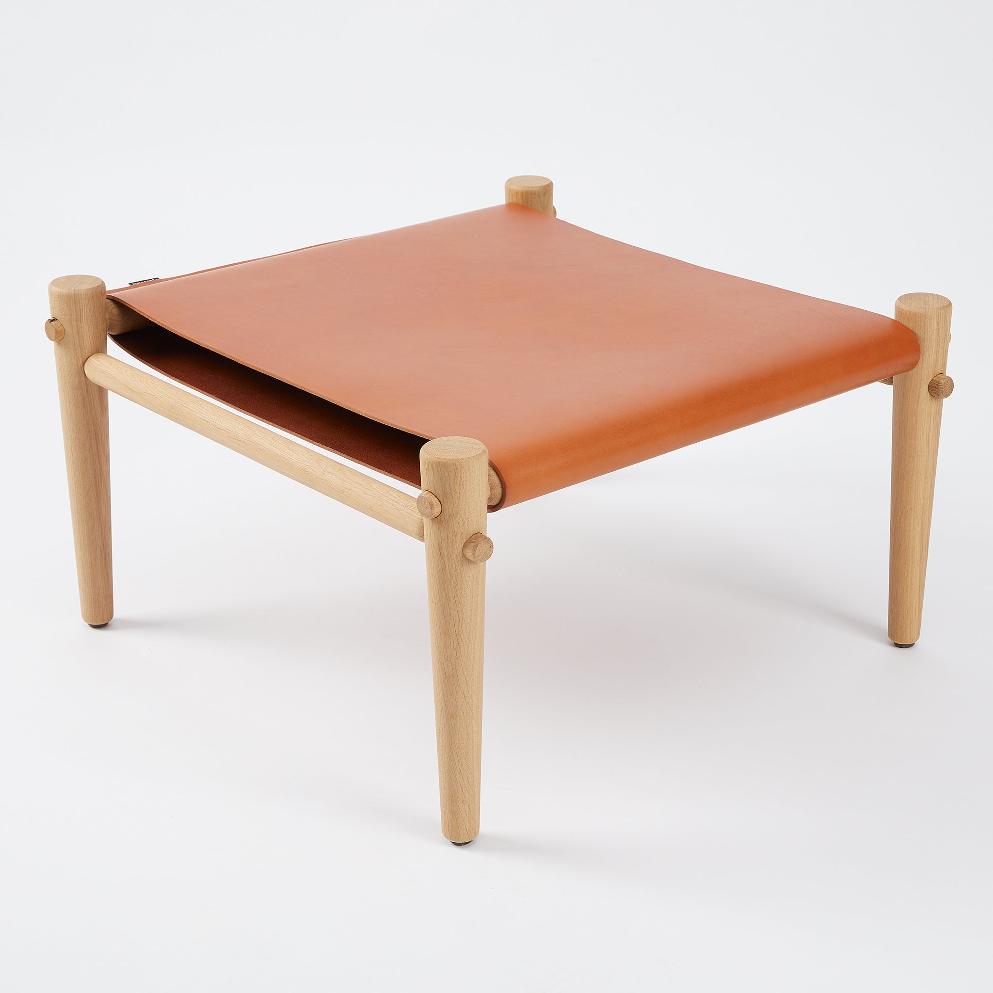 Beistelltisch / Hocker zum Safari Chair. 