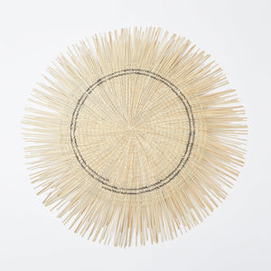 Sonnenzirkel aus Malawi: Atemberaubendes Wandobjekt, sorgfältig handgeflochten. Durchmesser: 90cm